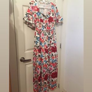 Brand new, with tags. Floral dress.